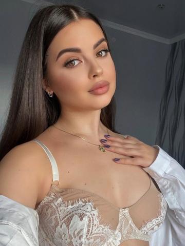 Лариса Постоянного Приму фото 3